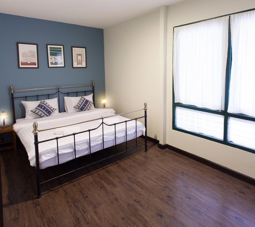 Baan Khun Nine Wang Doem Hotel Bangkok Room photo