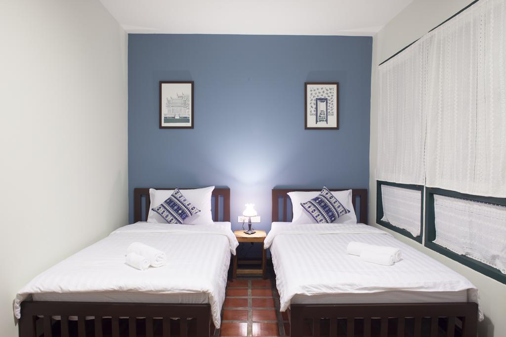 Baan Khun Nine Wang Doem Hotel Bangkok Room photo
